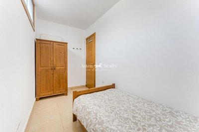 22450292