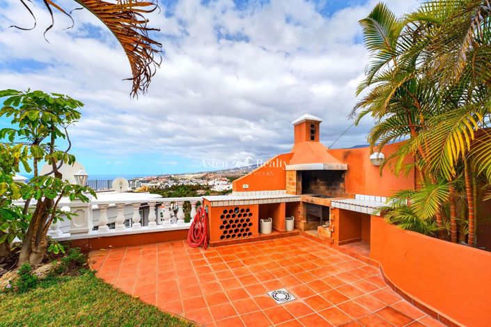 Image No.7-5 Bed Villa for sale