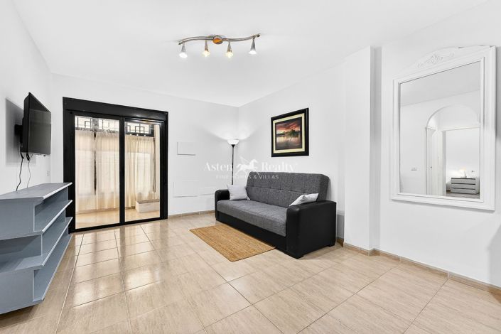 Image No.6-2 Bed Flat for sale