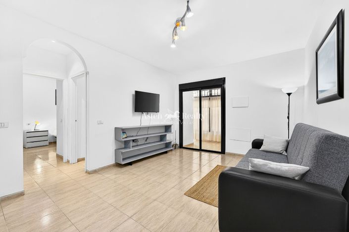 Image No.7-2 Bed Flat for sale