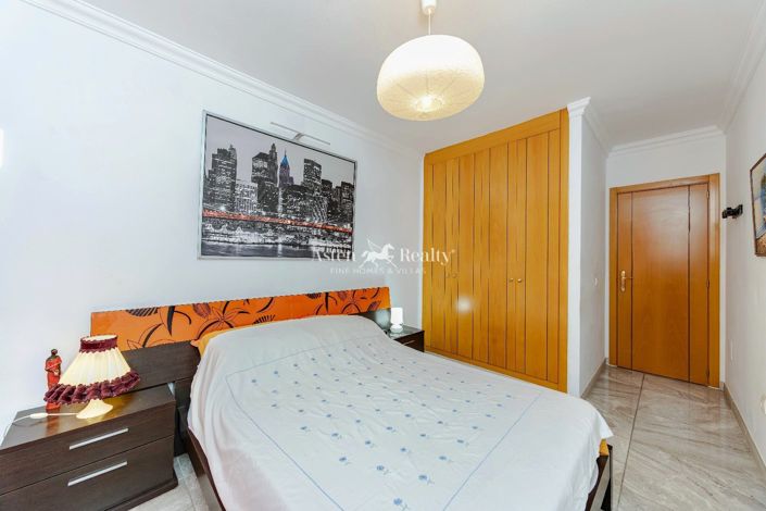 Image No.7-2 Bed Flat for sale