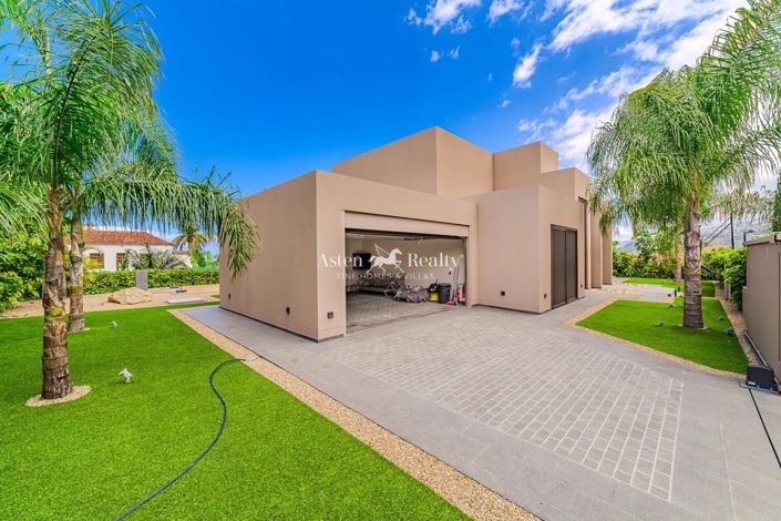 Image No.17-4 Bed Villa for sale