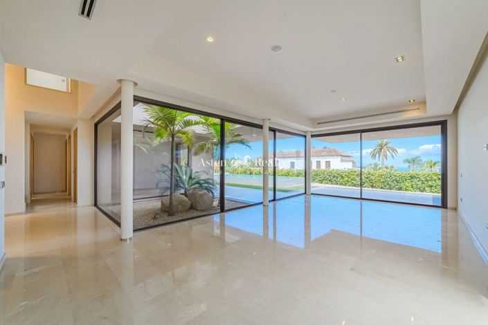 Image No.7-4 Bed Villa for sale