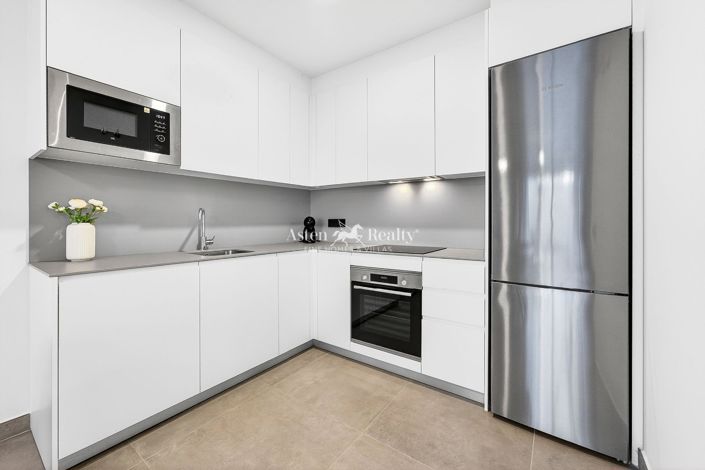 Image No.13-2 Bed Apartment for sale