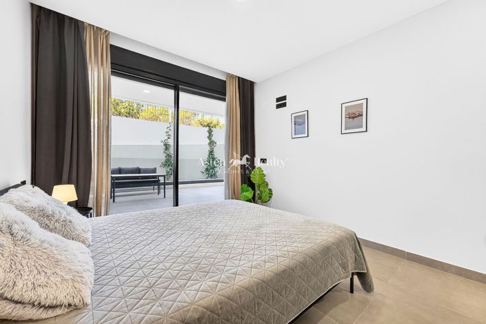 Image No.15-2 Bed Apartment for sale