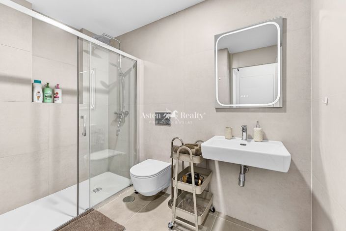 Image No.17-2 Bed Apartment for sale