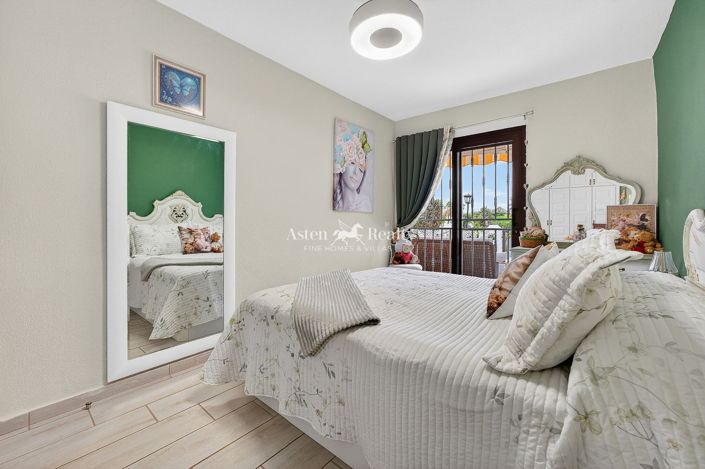Image No.3-Appartement de 1 chambre à vendre à Amarilla Golf