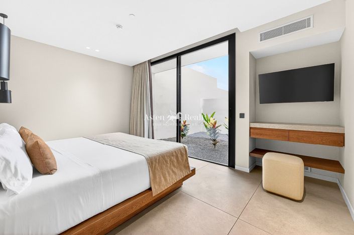 Image No.60-3 Bed Villa for sale