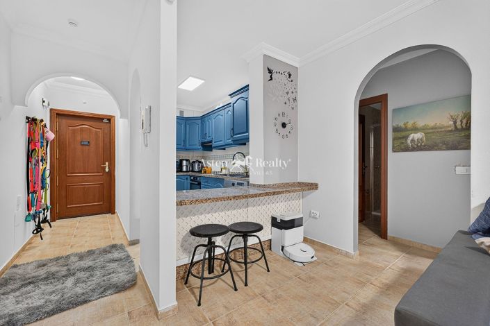 Image No.4-2 Bed Flat for sale