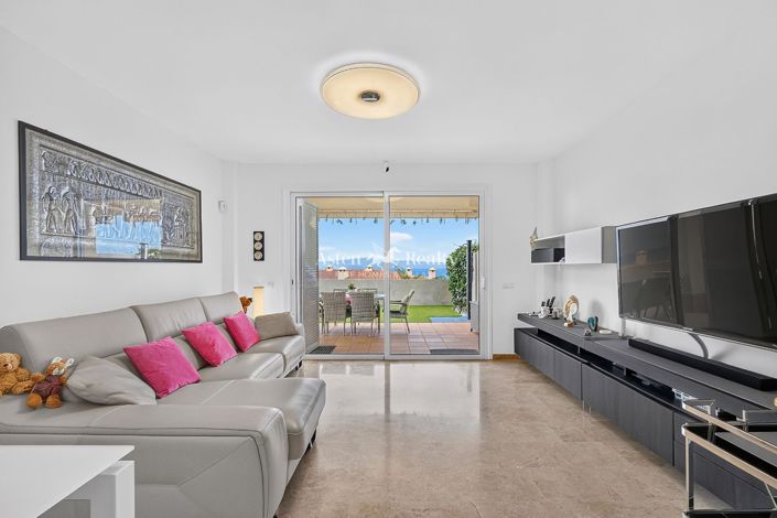 Image No.3-2 Bed House for sale