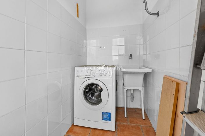 Image No.14-1 Bed Flat for sale