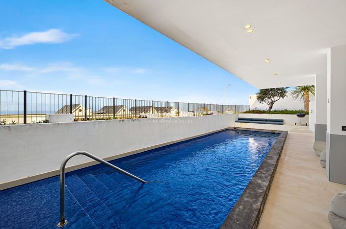 Image No.36-3 Bed Villa for sale