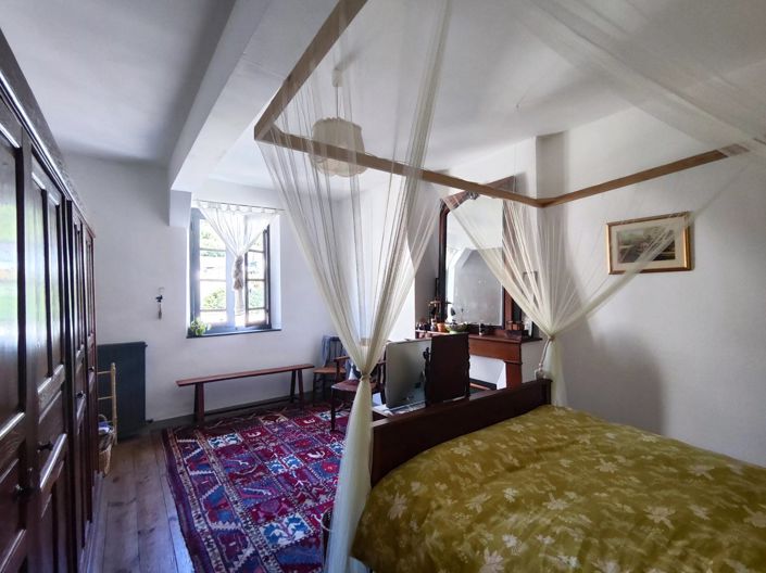Image No.9-3 Bed House for sale