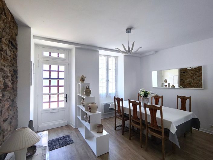 Image No.2-2 Bed House for sale