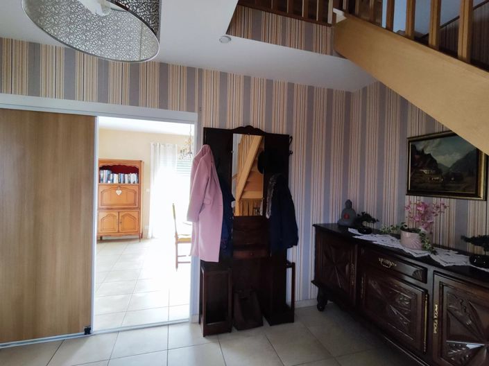 Image No.5-4 Bed House for sale
