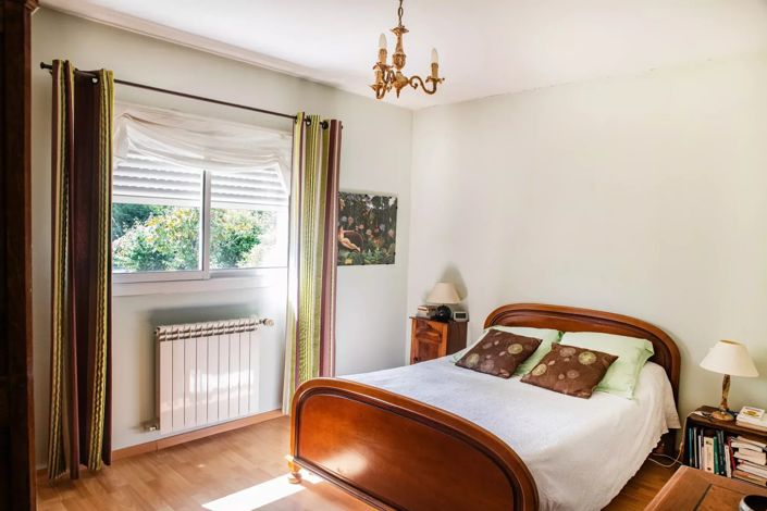 Image No.5-4 Bed House for sale