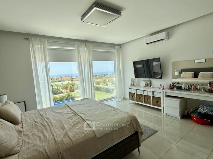 Image No.14-5 Bed Villa for sale