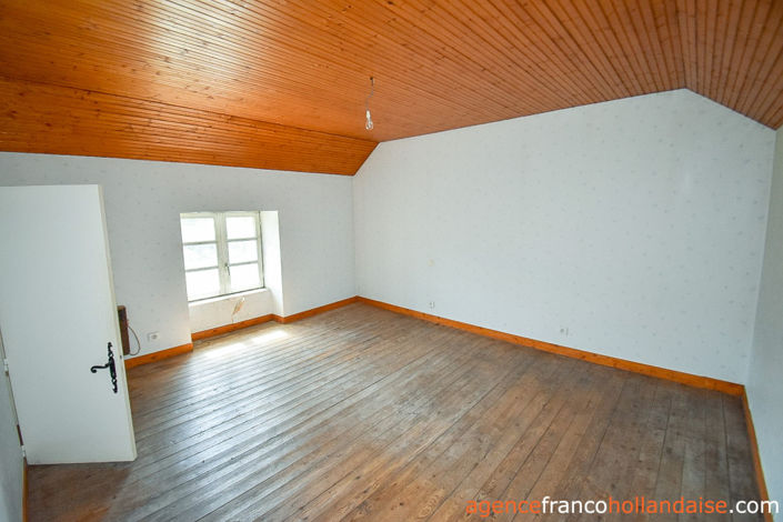 Image No.13-3 Bed House for sale