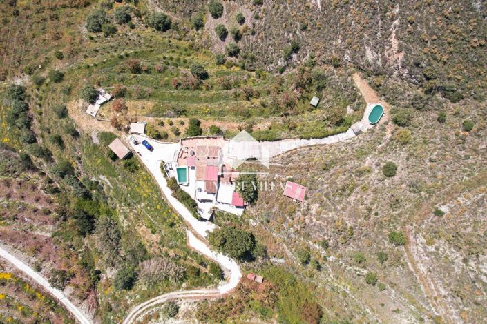 Image No.8-8 Bed Country House for sale