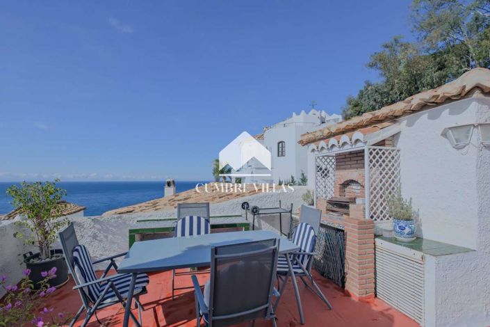 Image No.26-3 Bed Villa for sale