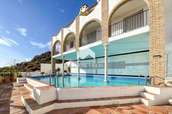 Image No.50-3 Bed Villa for sale