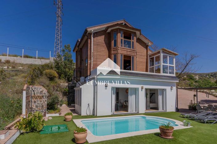 Image No.9-5 Bed Country House for sale