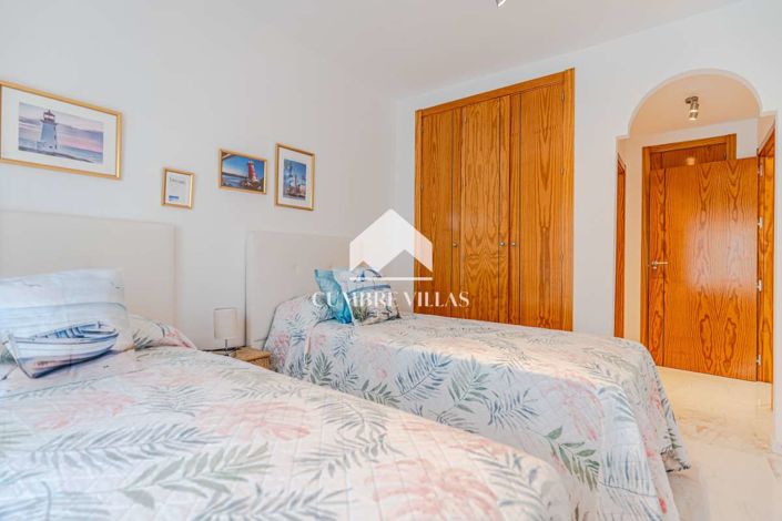 Image No.30-3 Bed Apartment for sale