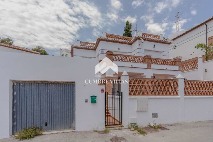 Image No.52-4 Bed Villa for sale