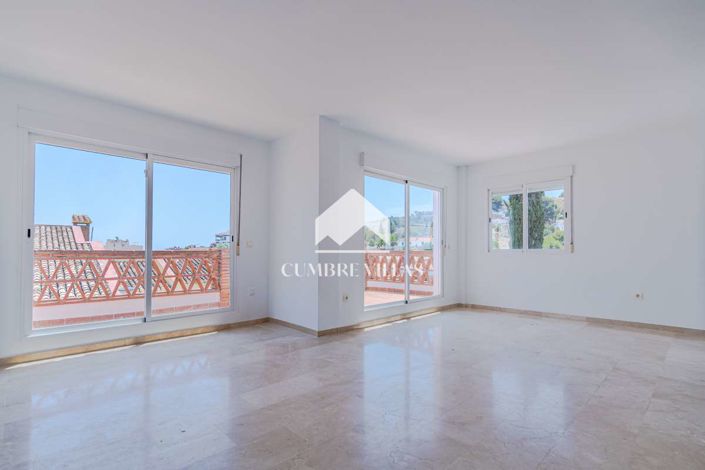 Image No.6-4 Bed Villa for sale