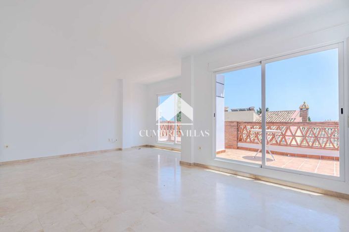 Image No.7-4 Bed Villa for sale