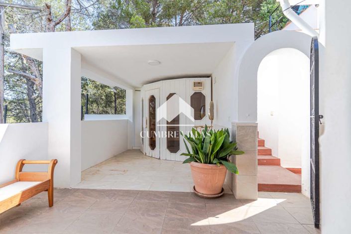 Image No.26-4 Bed Villa for sale