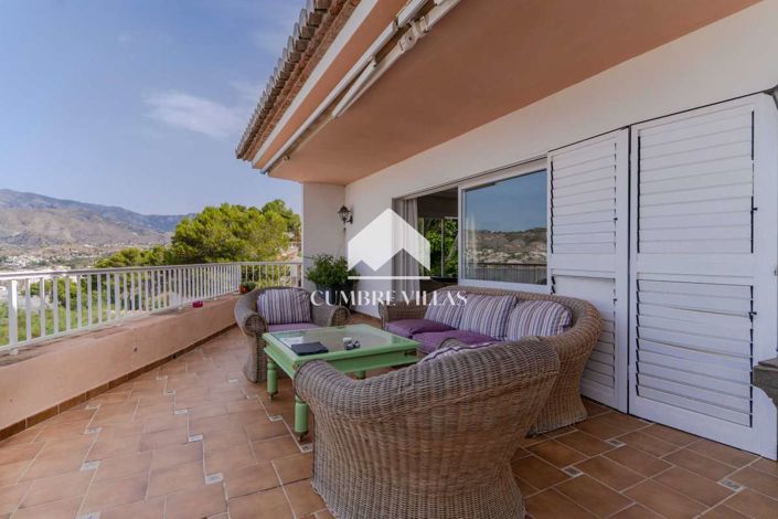 Image No.12-6 Bed Villa for sale