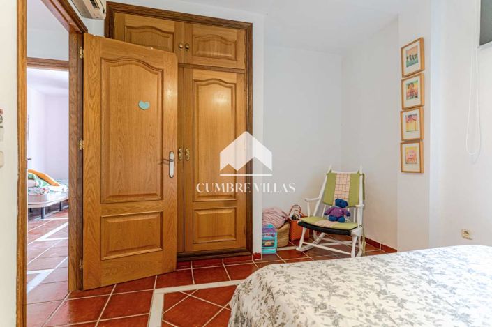 Image No.52-6 Bed Villa for sale