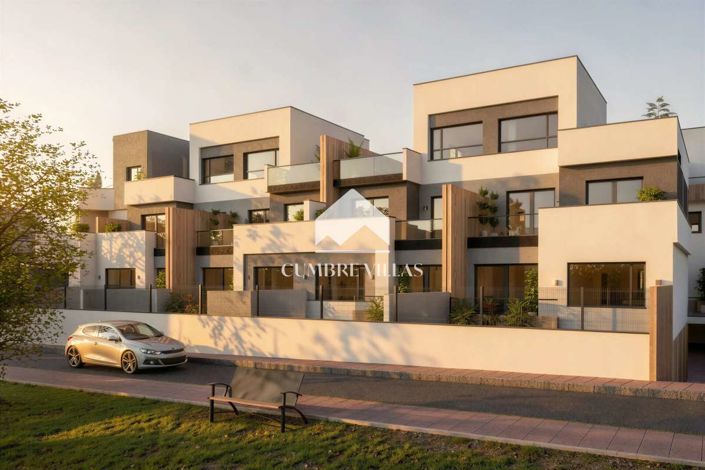 Image No.16-4 Bed Townhouse for sale