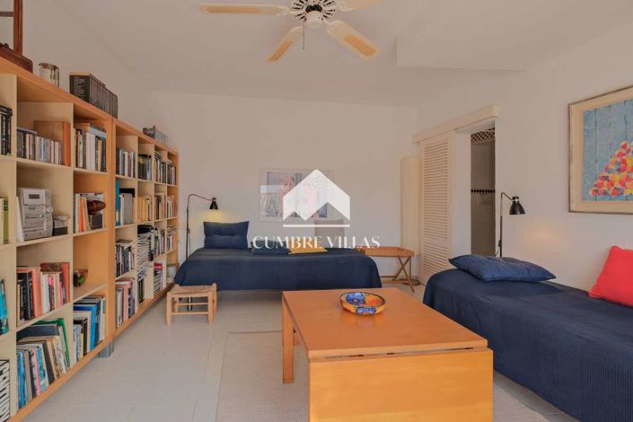 Image No.19-3 Bed Villa for sale