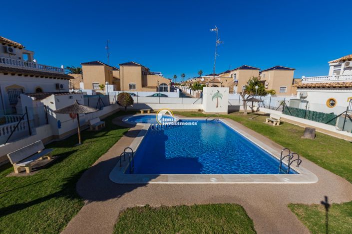 Image No.45-3 Bed Townhouse for sale