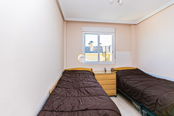 Image No.23-2 Bed Apartment for sale