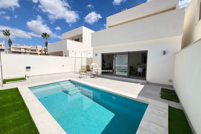 Image No.2-3 Bed Villa for sale