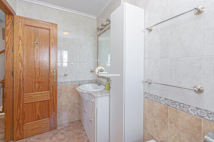Image No.25-2 Bed Villa for sale
