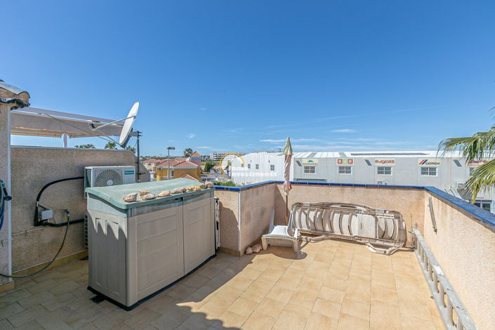 Image No.44-2 Bed Villa for sale