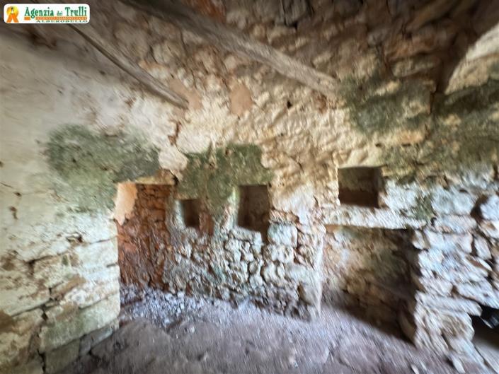 Image No.27-4 Bed Trullo for sale