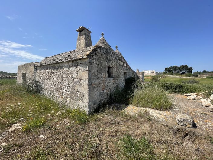 Image No.23-2 Bed Country House for sale