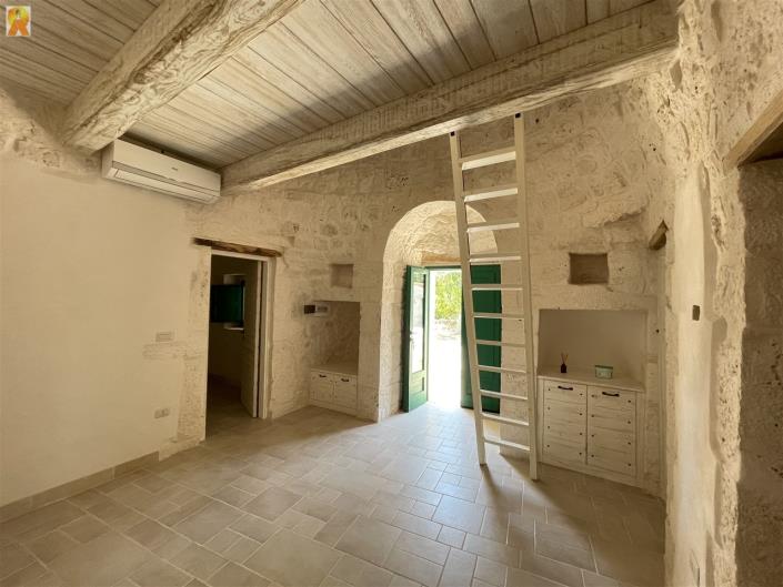 Image No.16-2 Bed Trullo for sale