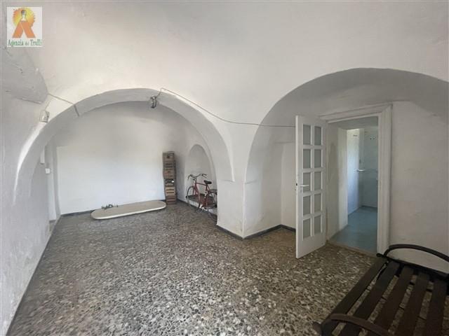 Image No.21-2 Bed Country House for sale
