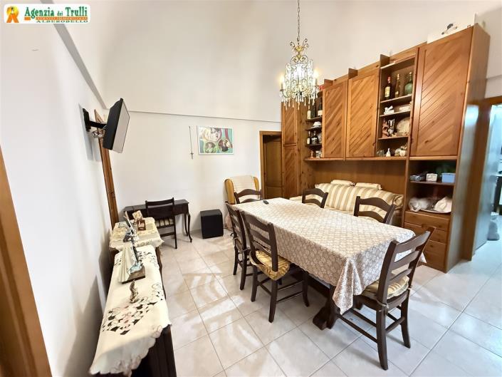 Image No.11-3 Bed Villa for sale