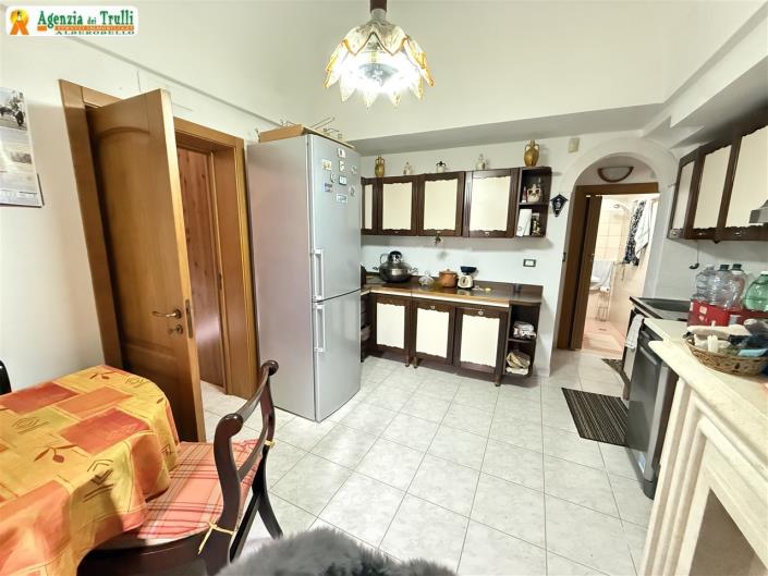 Image No.19-3 Bed Villa for sale