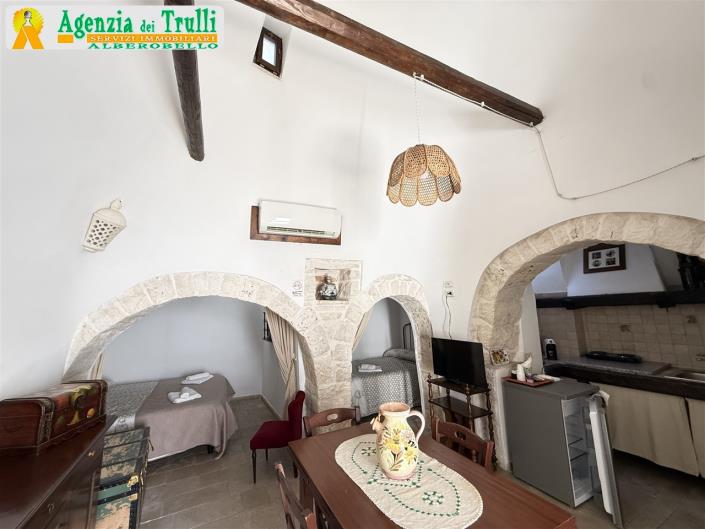 Image No.15-2 Bed Trullo for sale