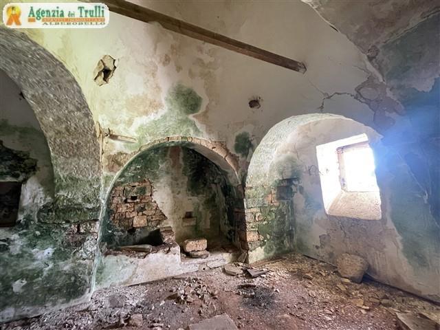 Image No.19-1 Bed Country House for sale