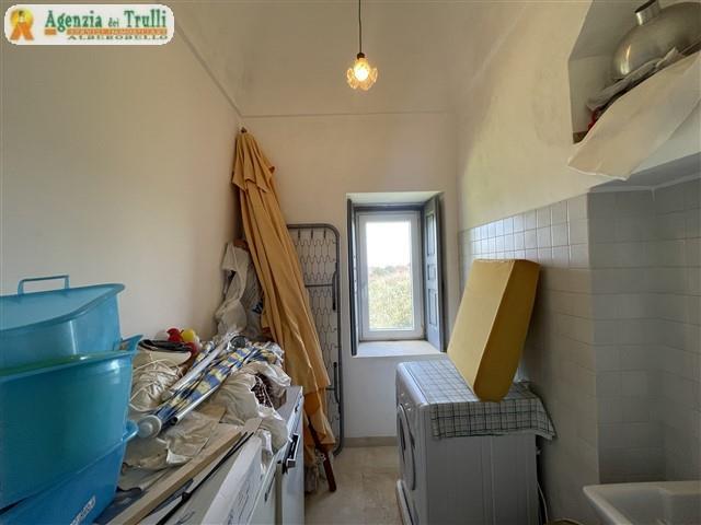 Image No.57-4 Bed Farmhouse for sale