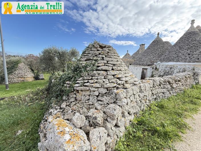 Image No.32-2 Bed Trullo for sale